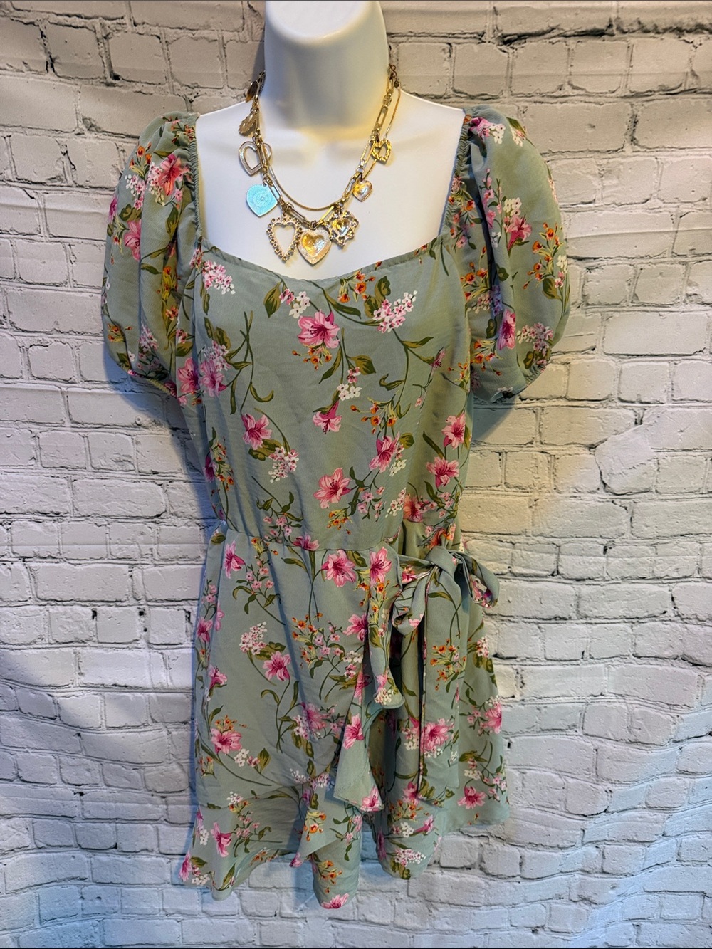 Lily Rose sage green floral mini dress, size Medium.